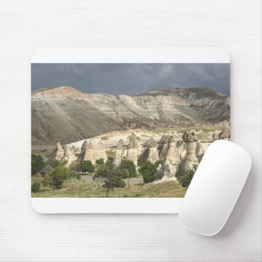 トルコユニークのカッパドキアの妖精の煙突。 マウスパッド (マウス)