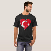 トルコ国旗ハートイスタンブールアンカラトゥルキエ誇りを持った Tシャツ (正面フル)