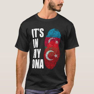 トルコ語とアゼルバイジャンミックス伝統Dnaフラグ Tシャツ