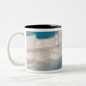 トルコ、パムッカレ·コットン·キャッスル)。 ツートーンマグカップ (左)