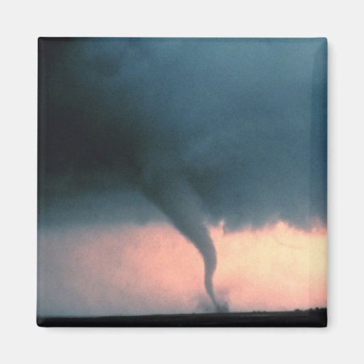 トルナド マグネット (正面)