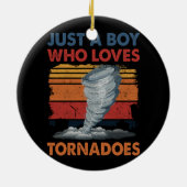 トルネドアートウェザーストームトルナを愛するジャスト・ボーイ セラミックオーナメント (裏面)