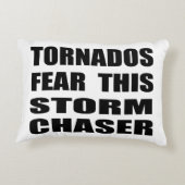 トルネードはこの嵐のチェーサーを恐れています アクセントクッション (裏面)