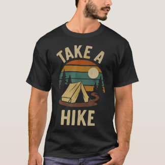 トレイルテントでハイキングを楽しもう 自然とのキャンピングアドベンチャー Tシャツ