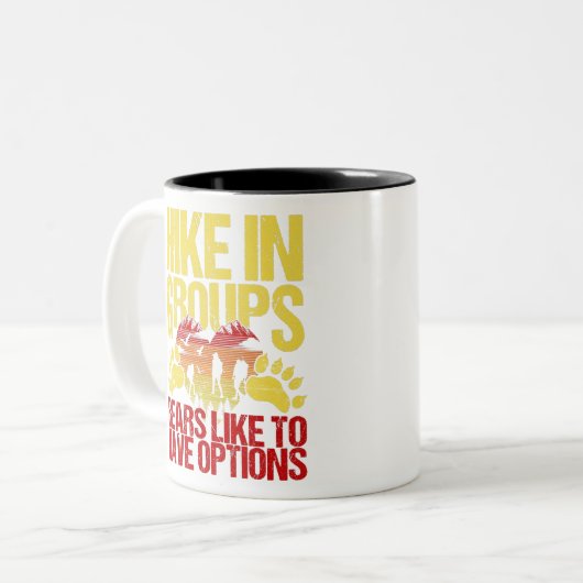 トレッおもしろいカーのヴィンテージハイキングことわざ ツートーンマグカップ (正面左)