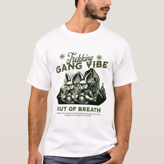 トレッキングギャングの雰囲気 – 息切れ Tシャツ (正面)