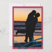 トレンディなマゼンタのミュージックノーツ ウェディング 招待状 (裏面)