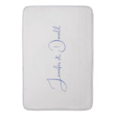 トレンディな古典的書体　シンプル　個人用 バスマット (正面縦)