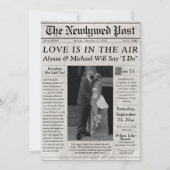 トレンディな新聞スタイルの結婚式招待状の写真タイムライン 招待状 (正面)