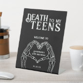 トレンディゴシックな20歳の誕生日 "ティーンズに死を" 台座サイン (インサイチュ)
