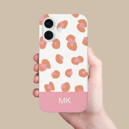 トレンディピンクヒョウ柄モノグラムイニシャル iPhone 16ケース