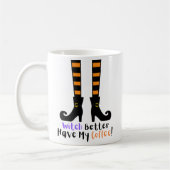 トレンディーおもしろい魔女の方が私のコーヒーハロウィーンを持っている コーヒーマグカップ (左)