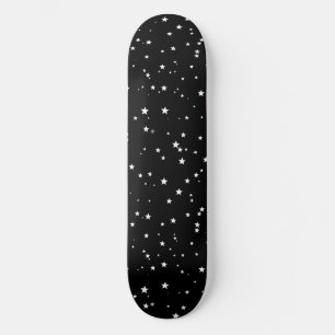 トレンディーかわいい小さな白い星オンブラックスカイ スケートボード