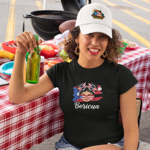 トレンディーなBoricua Girl プエルトリコの旗 Tシャツ