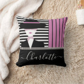 トレンディーのおしゃれな女性と帽子の装飾用クッション クッション (ブランケット)