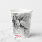 トレンディーの写真と最も重要なRedQuote前向きの内容 紙コップ (裏面)