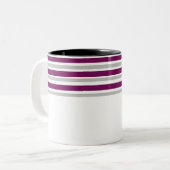 トレンディーの最高品質のマグカップと紫の裏地。 ツートーンマグカップ (正面左)