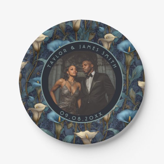 トレンディーカレリリープレートのバチュラーパーティ ペーパープレート (正面)