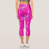 トレンディーガーリーホットピンク色フローラアラビア模様 カプリレギンス (裏面)
