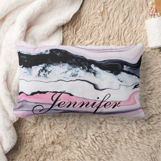 トレンディーガーリー白黒ピンク大理石名前の追加 ランバークッション (ブランケット)