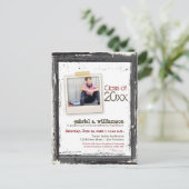 トレンディーグランジ卒業発表(石板) 案内ポストカード (スタンド正面)