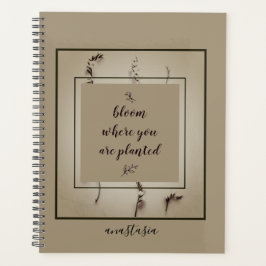 トレンディーグリーンフローラアナスタシア開花が植えられた プランナー手帳