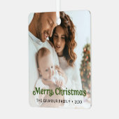 トレンディーグリーンメリークリスマスファミリーフォト メタルオーナメント (正面左)