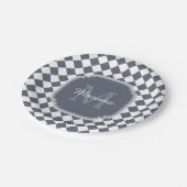 トレンディーグレーと白のチェックモノグラムの名 ペーパープレート (アングル)