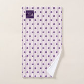 トレンディースクリプトイニシャル花赤面紫ストライプの バスタオルセット (ハンドタオル)