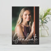 トレンディースクリプトオーバーレイ2枚の写真卒業 案内状 (スタンド正面)