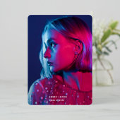 トレンディースクリプトオーバーレイ |写真卒業金ゴールド(2件) 箔招待状 (立ち正面)