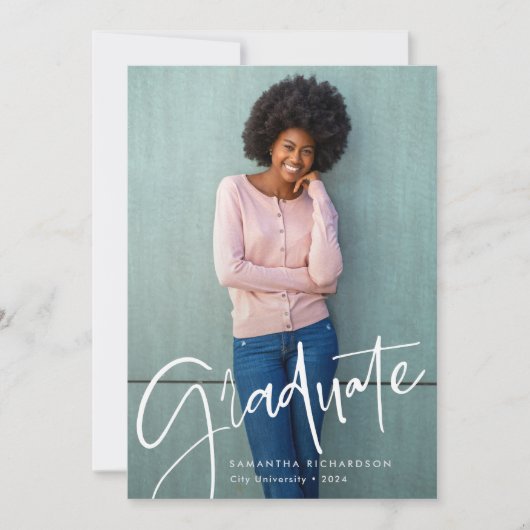 トレンディースクリプトオーバーレイ | 2つの写真の卒業 案内状 (正面)