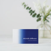 トレンディースタイリッシュブルーホワイト名刺 名刺 (スタンド正面)