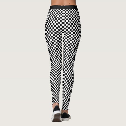 トレンディースタイリッシュ白黒市松模様にパターンヨガ レギンス (裏面)