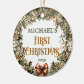 トレンディーセージフェイクグリーン金ゴールドベビー初めてのクリスマス セラミックオーナメント (左)