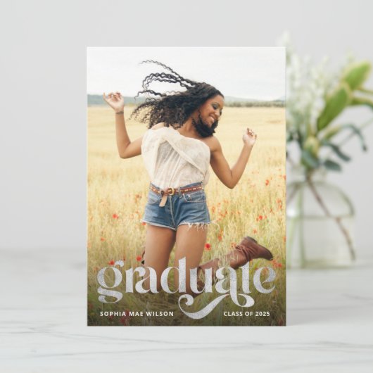 トレンディータイポグラフィシルバーオーバーレイフォトグラッドパーティー 招待状 (スタンド正面)