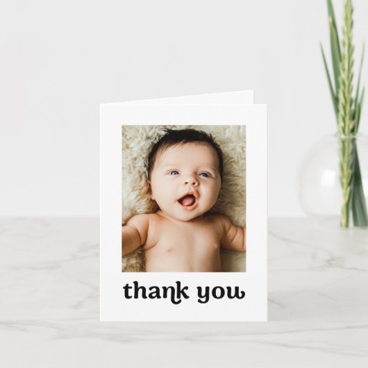 トレンディータイポグラフィシンプル2モダンベビー写真 サンキューカード (正面)