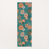 トレンディーティール（緑がかった色）オレンジ模様花とつる植物 ヨガマット (正面)