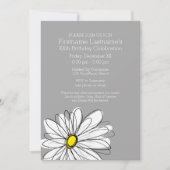トレンディーデイジーと灰色の黄色の誕生日パーティー 招待状 (正面)