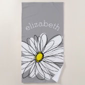 トレンディーデイジー（灰色と黄色） ビーチタオル (正面)