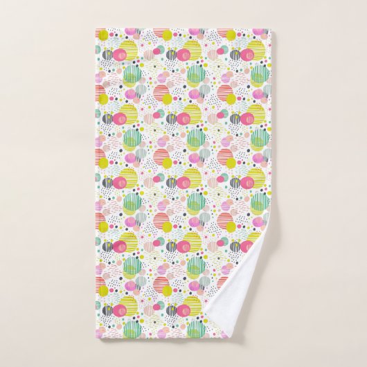 トレンディードットパターン ハンドタオル (ハンドタオル)