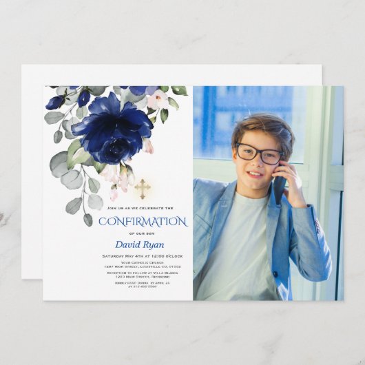 トレンディーネイビーブルーフローラボーイフォト金ゴールド確認 招待状 (正面/裏面)