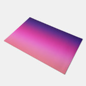 トレンディーネオンピンクパープルとライトオレンジのグラデーション ドアマット (アングル)