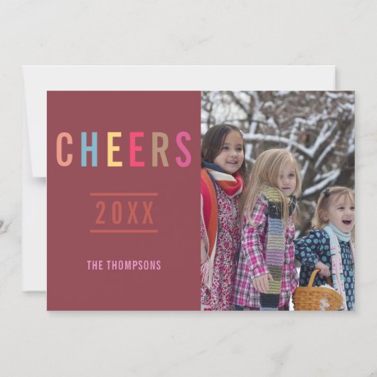 トレンディーハッピーホリデーズファミリーグリーティングフォト マグネット招待状 (正面)