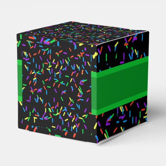 トレンディーハロウィン不気味グリーンモンスターアイズドーナツ フェイバーボックス (裏面サイド)