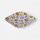 トレンディーハロウィン不気味ドーナツパーティー ペーパープレート (傾斜あり)