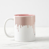 トレンディーバラピンク金ゴールドメタリックドリップスモノグラム ツートーンマグカップ (左)
