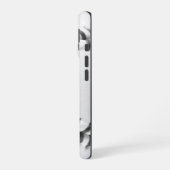 トレンディーパーソナライズされたの野球名と番号 iPhone 16ケース (左側面)