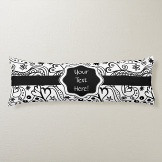 トレンディーパーソナライズされたハートとラブドードルパターン ボディピロー