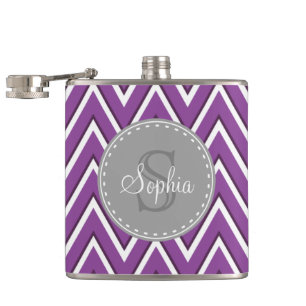 トレンディーパープルシェブロンパターングレーモノグラム フラスク